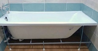 Установка акриловой ванны в Кунгуре - Профессиональный монтаж от СантехДомКнг от 4173 рублей.