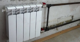 Установка биметаллических радиаторов отопления в квартире в Кунгуре - от 2087 руб.